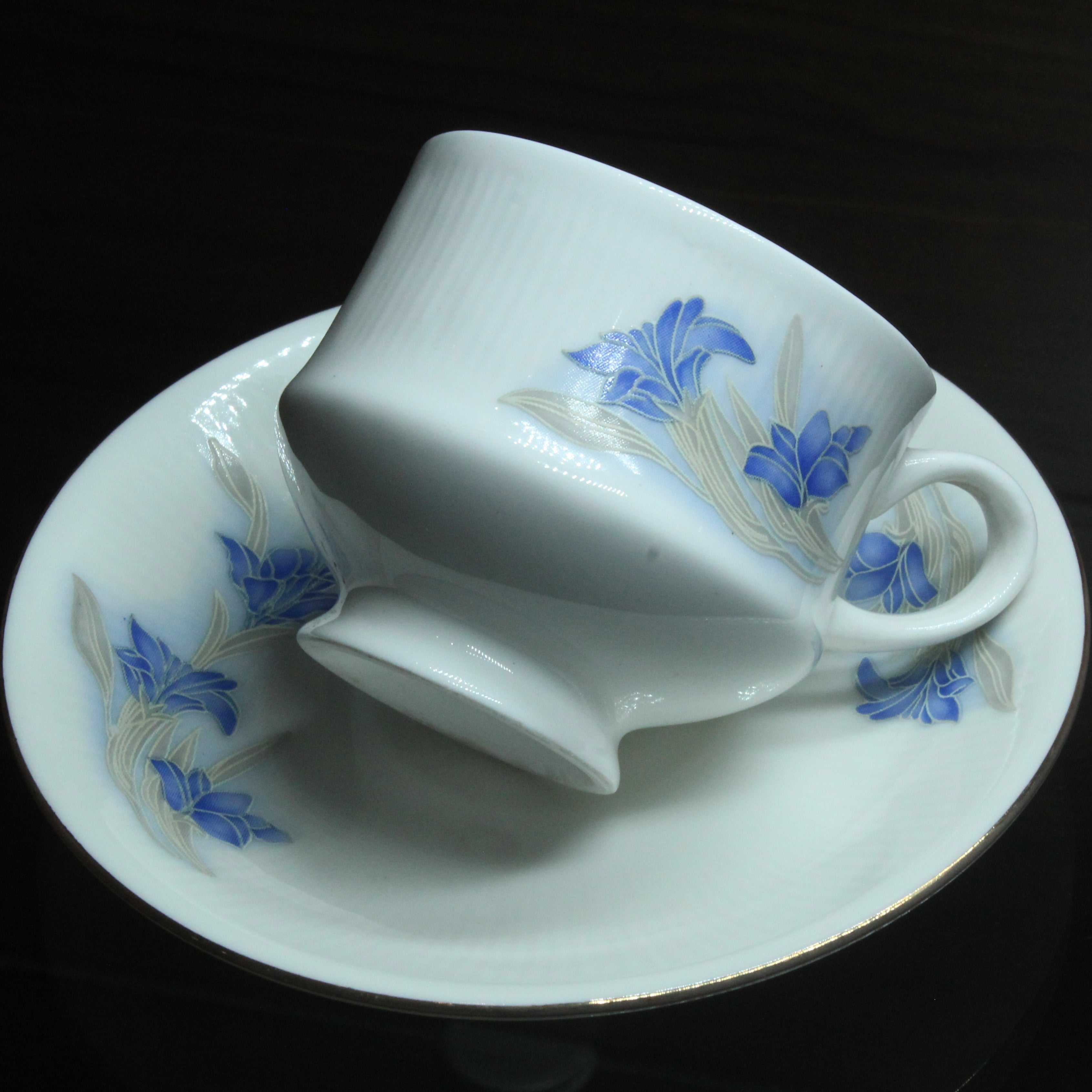 La Opala Cup And Saucer, Set Of 6 Nos - Buy Online from Cherakulam Vessels & Crockery