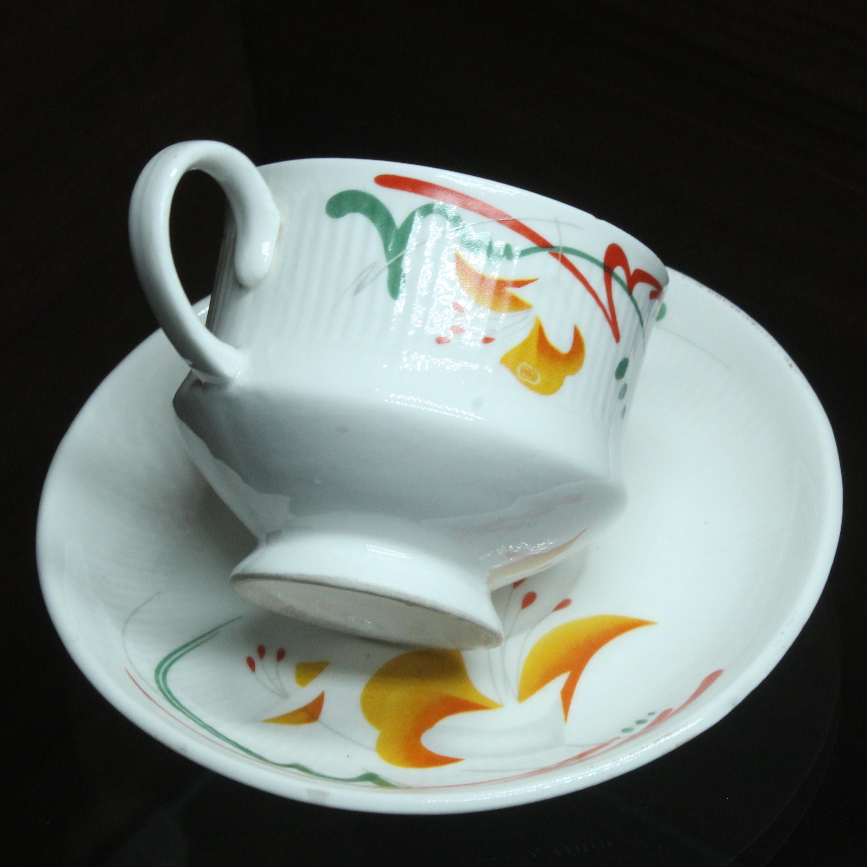 White Craft Cup And Saucer, Set Of 6 Nos - Buy Online from Cherakulam Vessels & Crockery