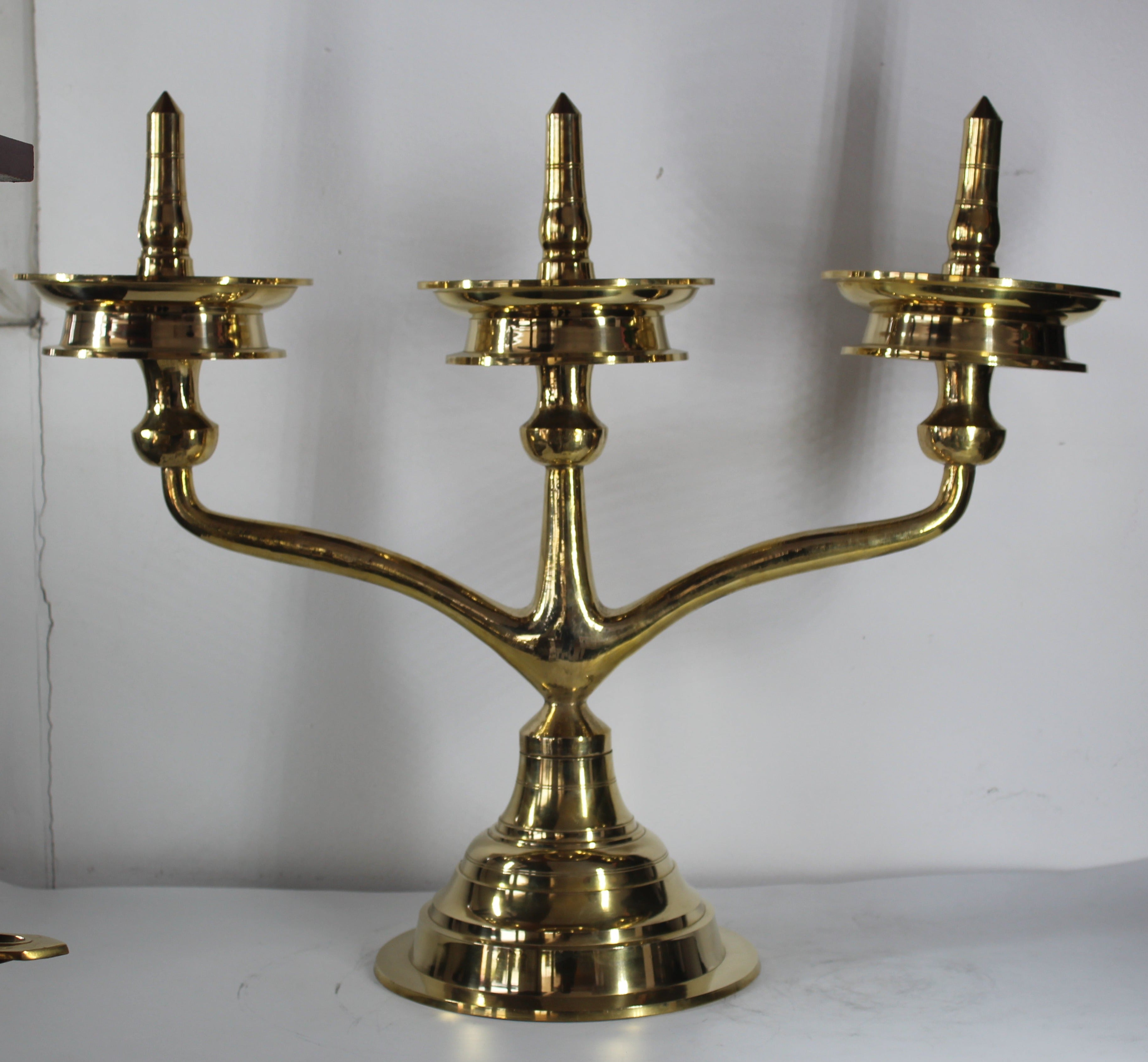 Brass Kerala Jhar With Narayan