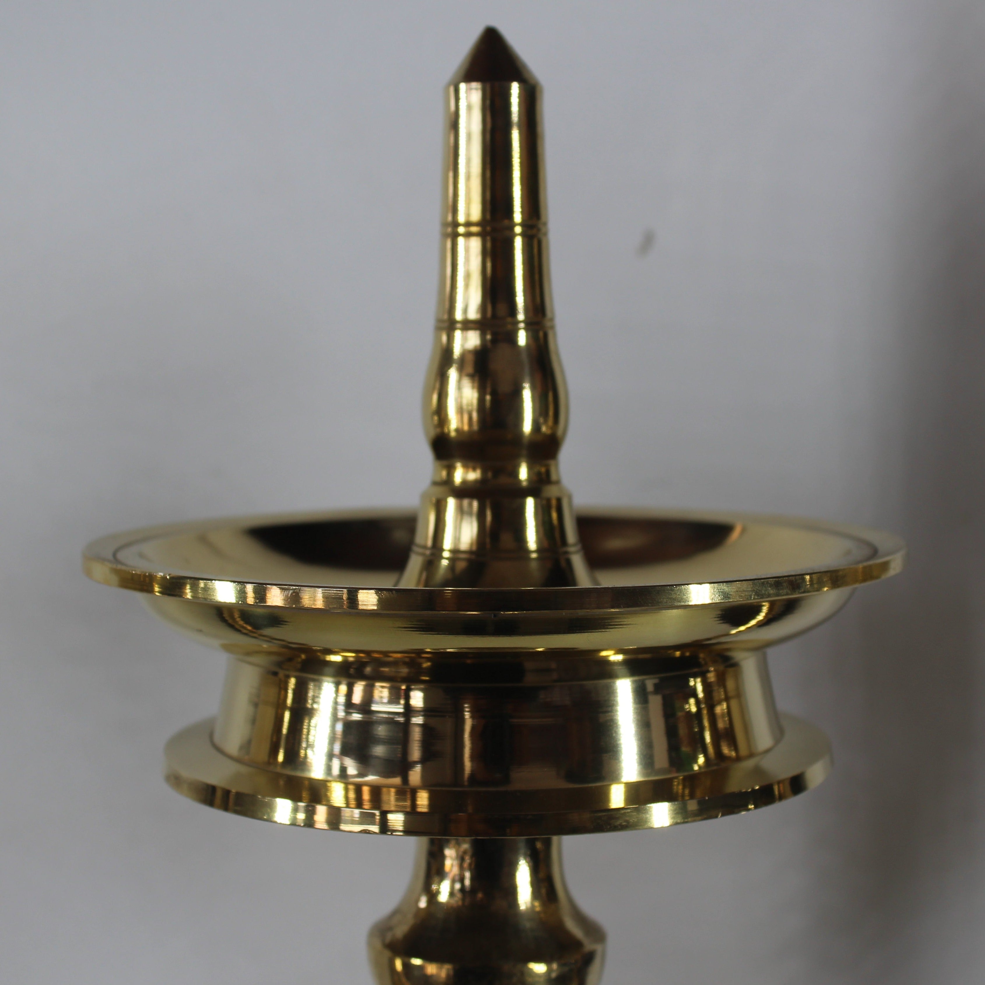 Brass Kerala Jhar With Narayan