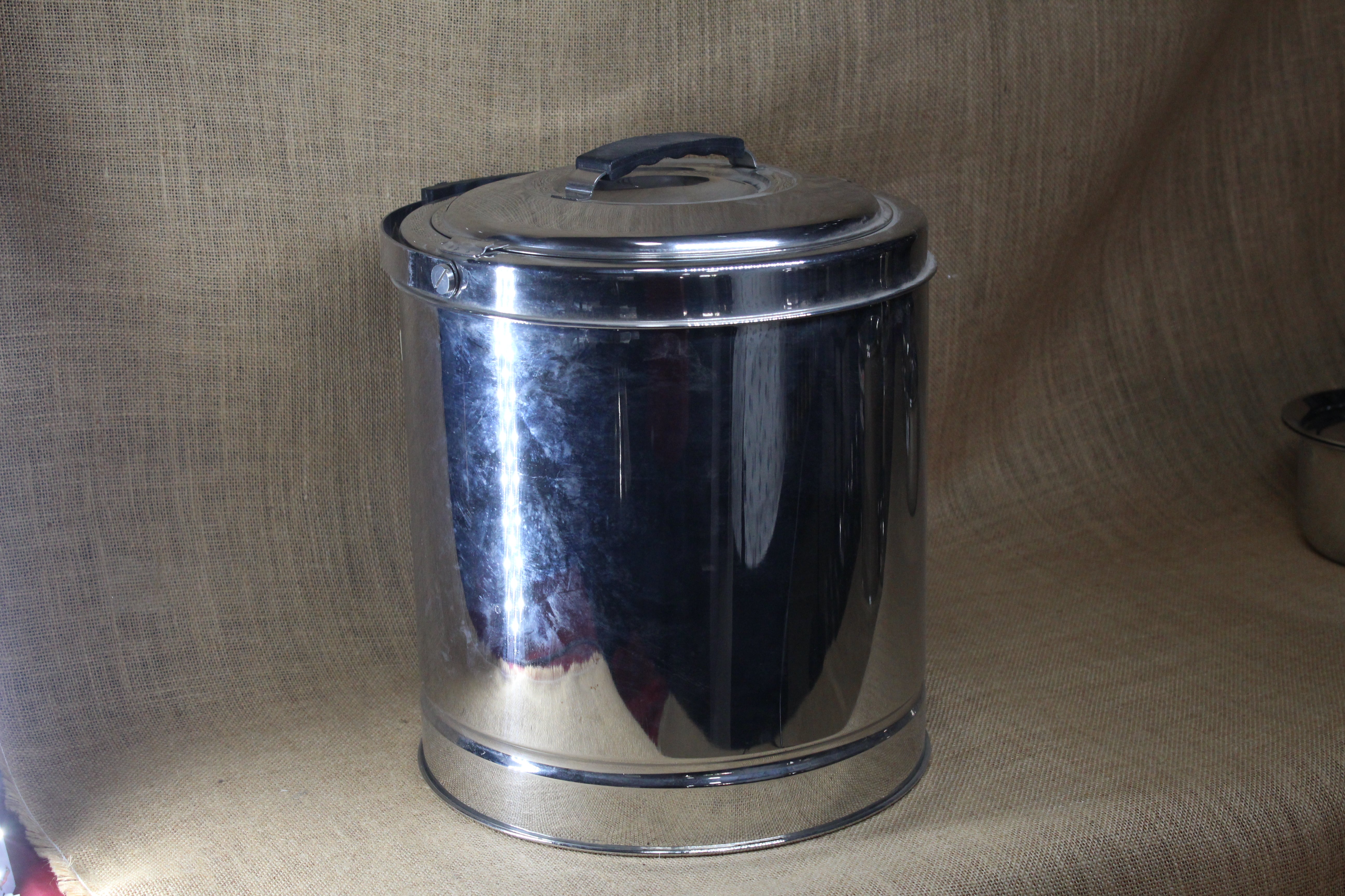 Stainless Steel Carrier Hot Pot 10 L